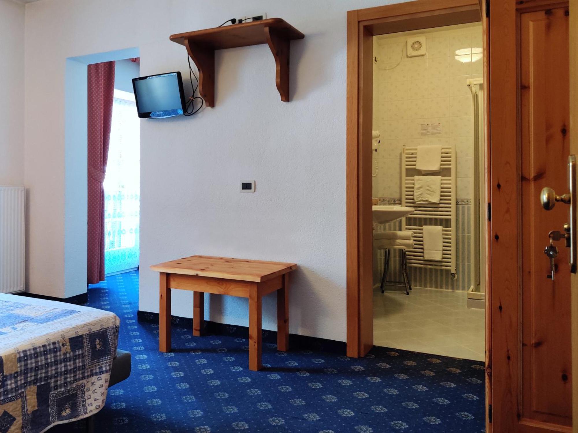 Nes Crepes Hotel 2*
