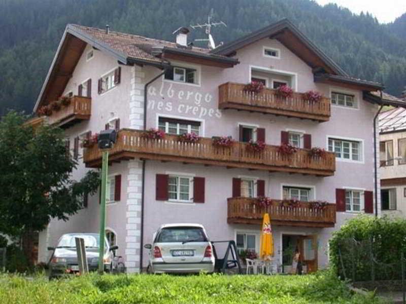 Nes Crepes Hotel